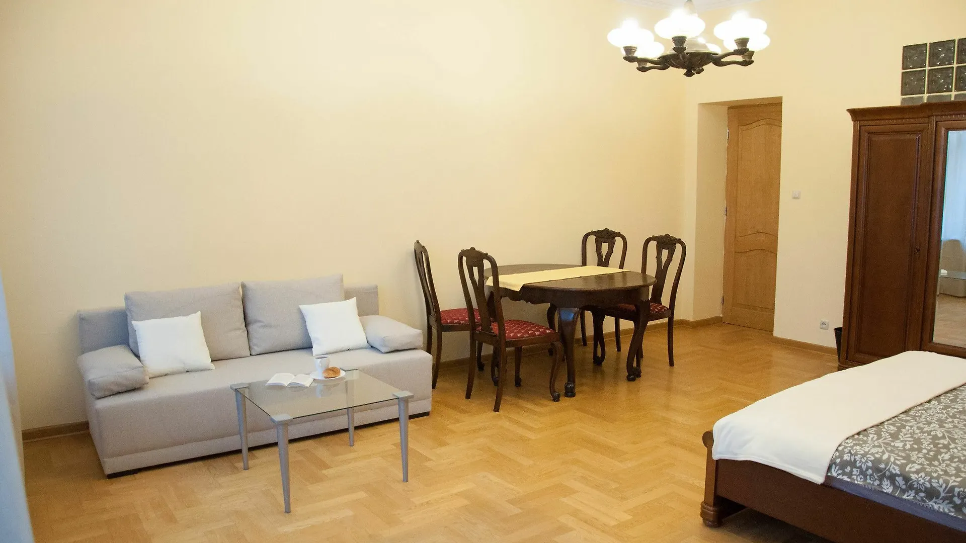 Art Nouveau Centre Warsaw Hotel